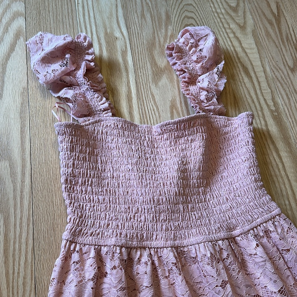 Audrey Parks Lace Dress - Picture 2 of 8